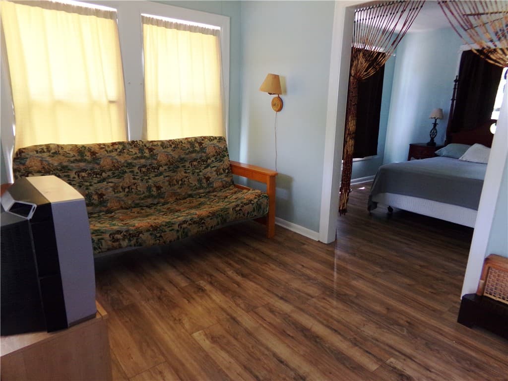 Gallery image 2
