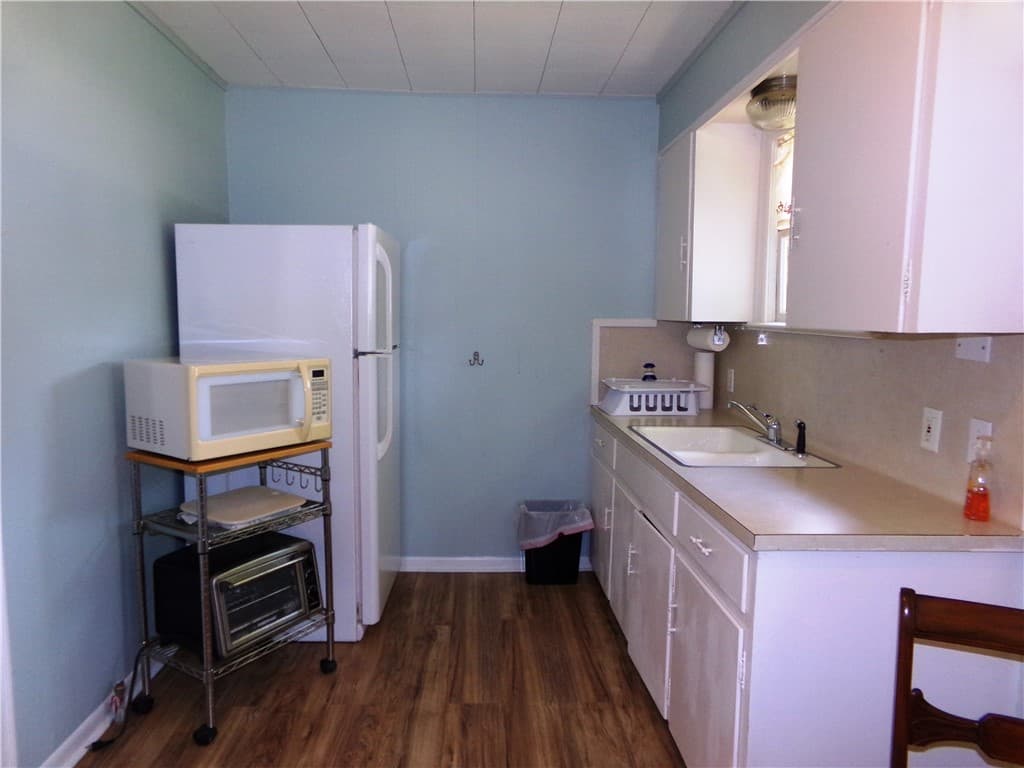 Gallery image 3
