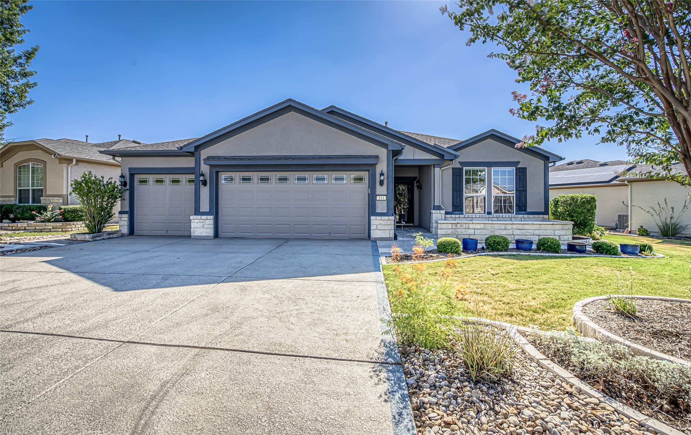 114 Prairie Creek Trl