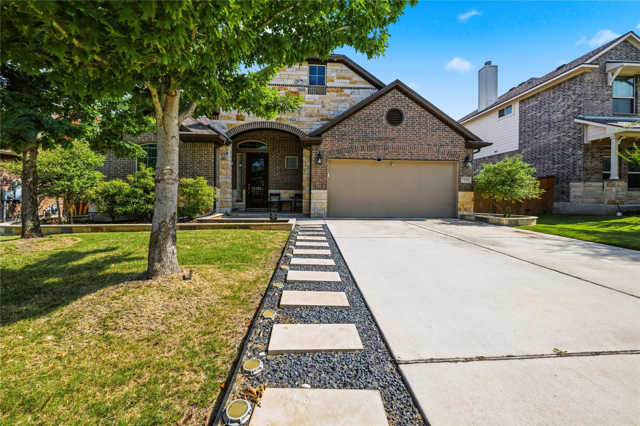 3013 Chalice Well Dr