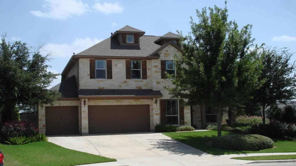 4358 Green Tree Dr