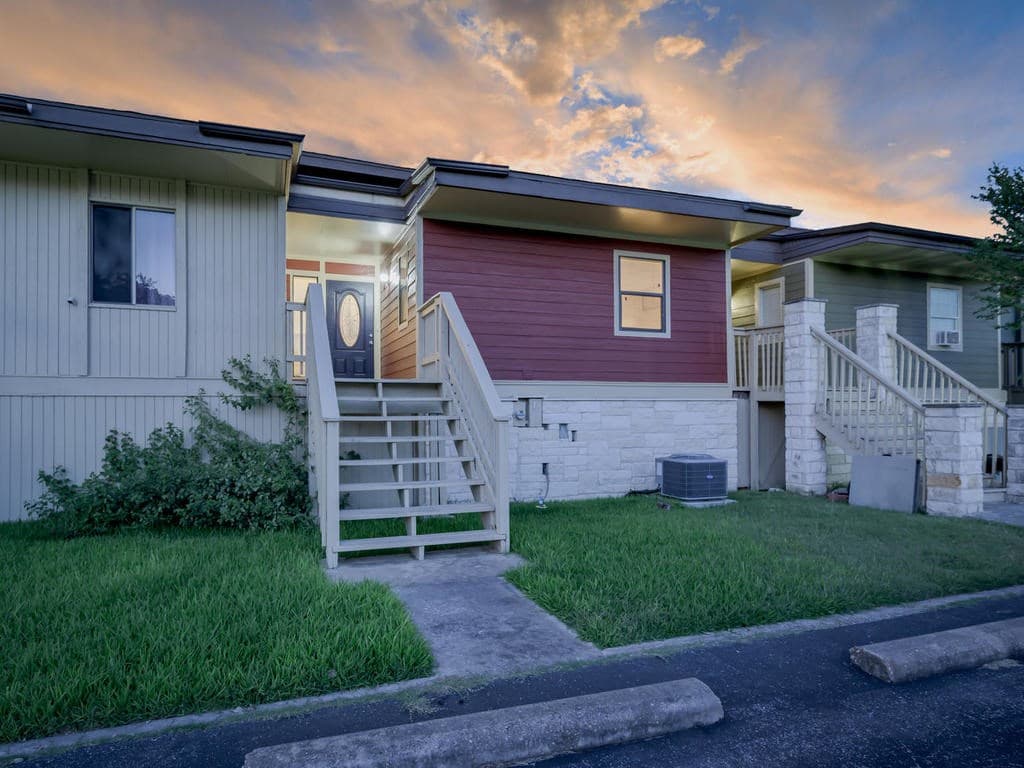 505 Demarett Dr # 12
