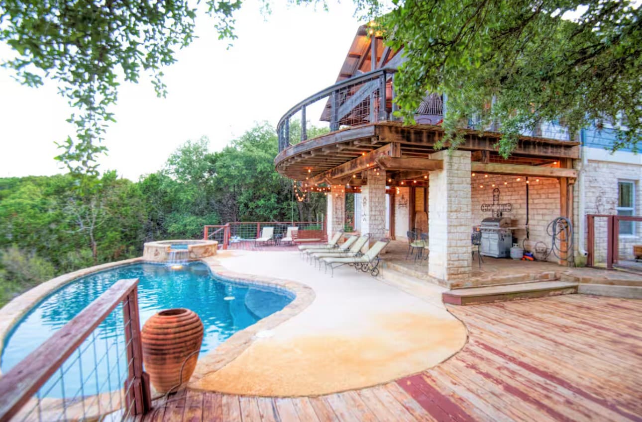 13601 Paisano Cir
