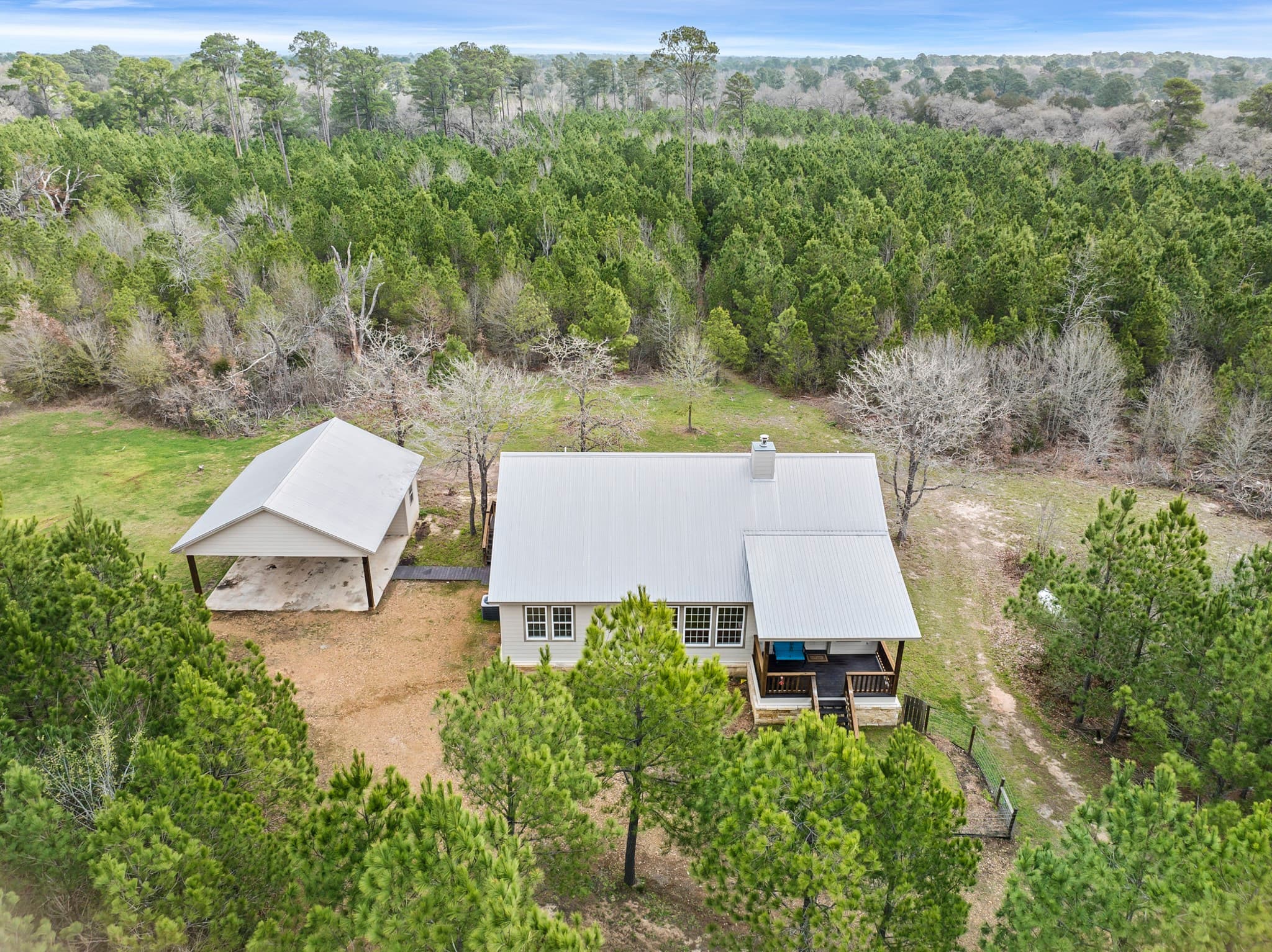 226 Pine Valley Dr