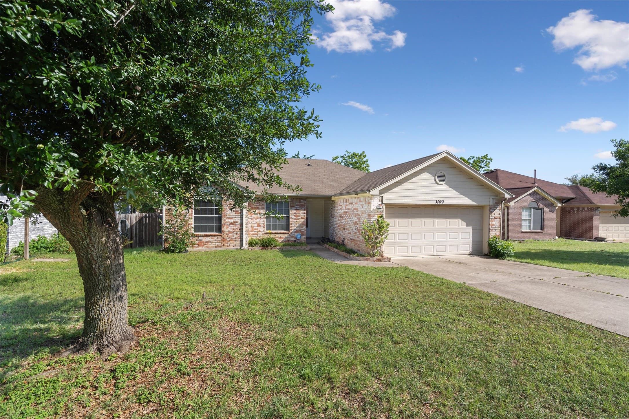 1107 Madrone Trl