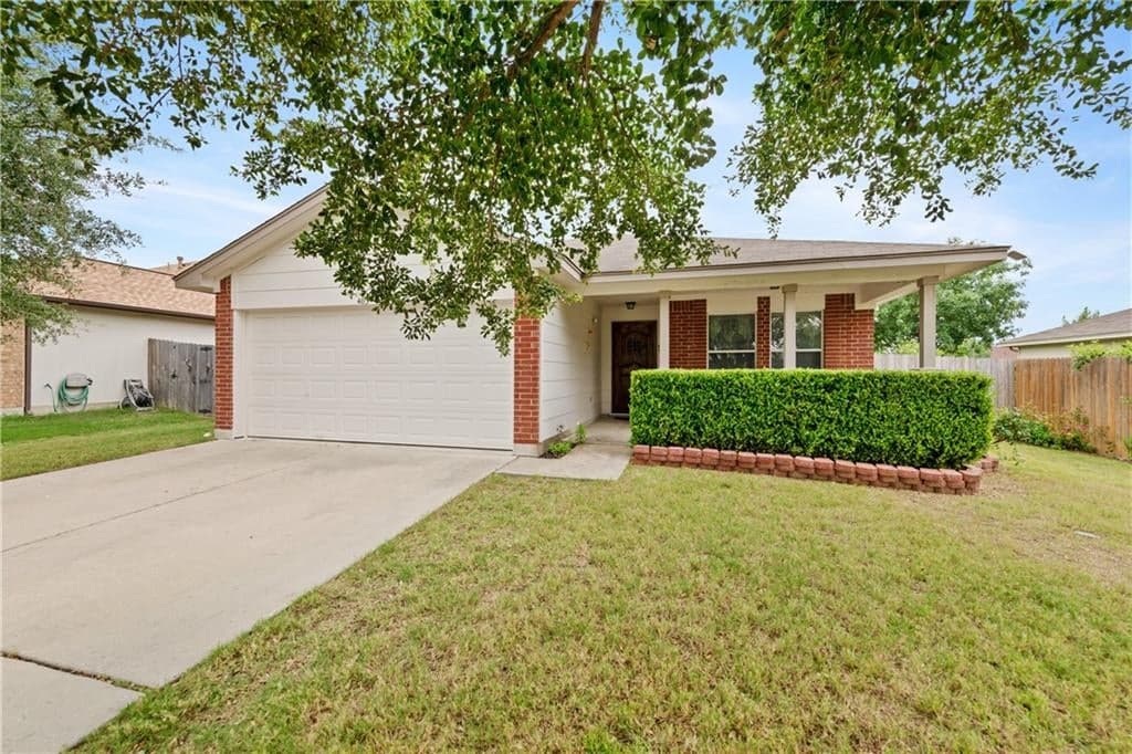 403 Ballentine Ct