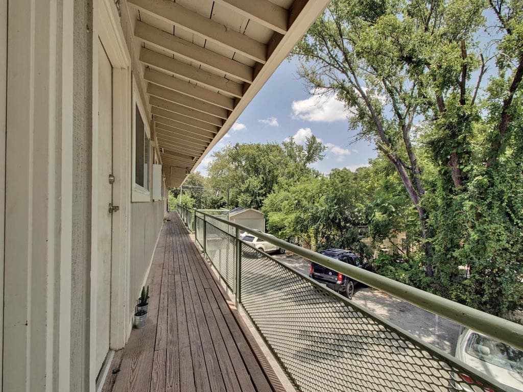 Gallery image 4
