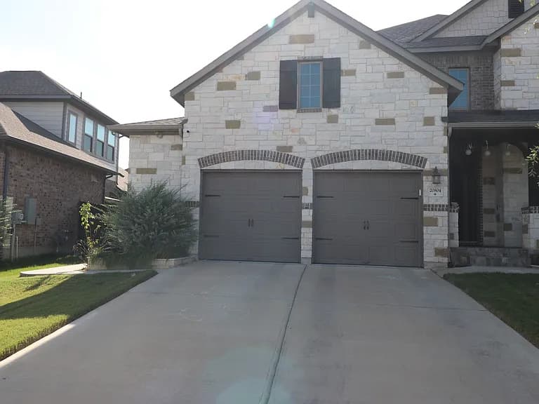 20804 Snow Bunting Ln
