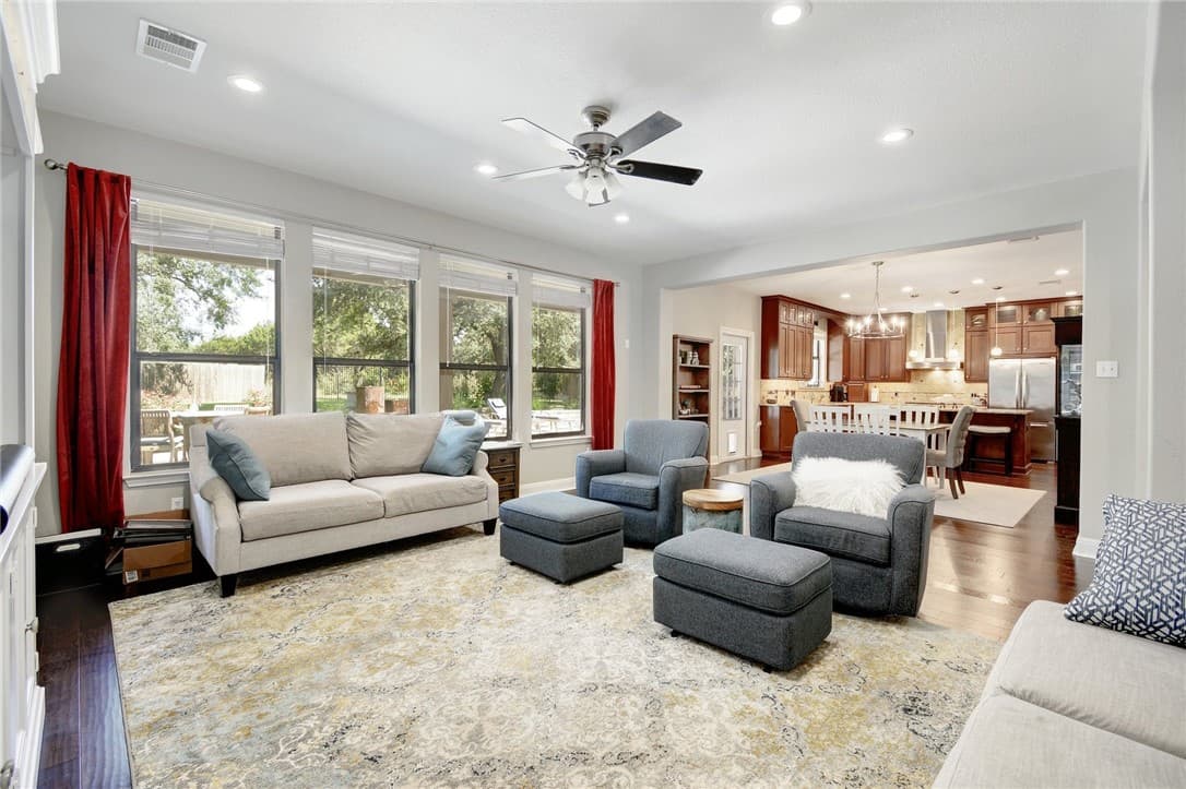 Gallery image 3