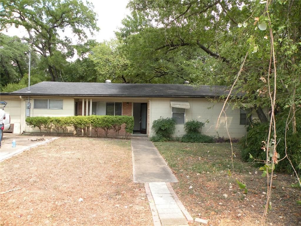 4103 Monticello Cir