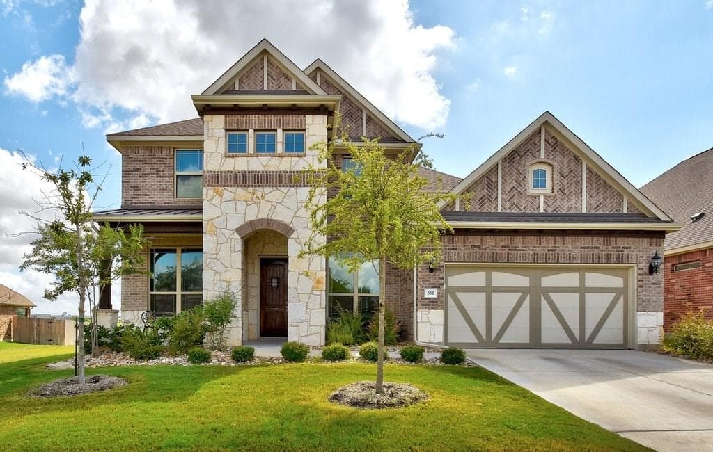 352 Blossom Valley Strm