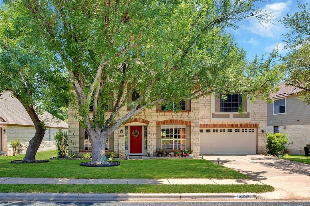 13333 Tamayo Dr