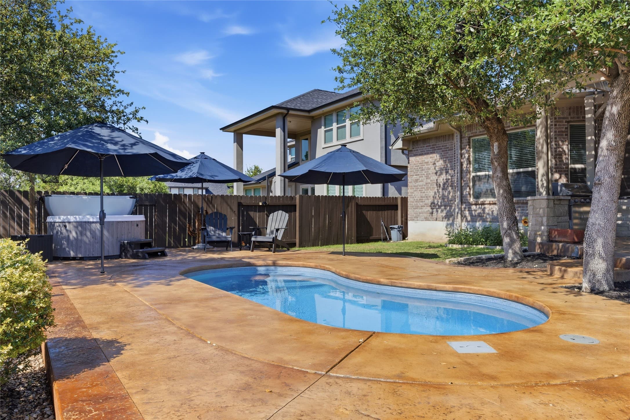 2905 Mossy Springs Dr
