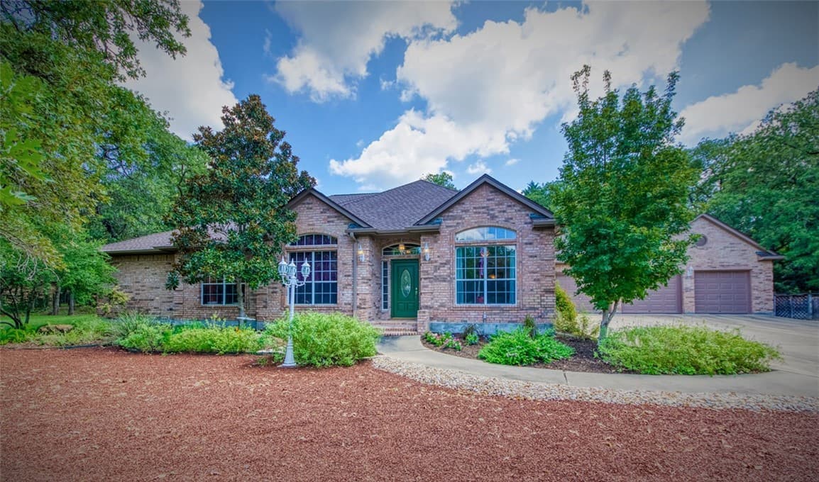 119 Spanish Oak Trl