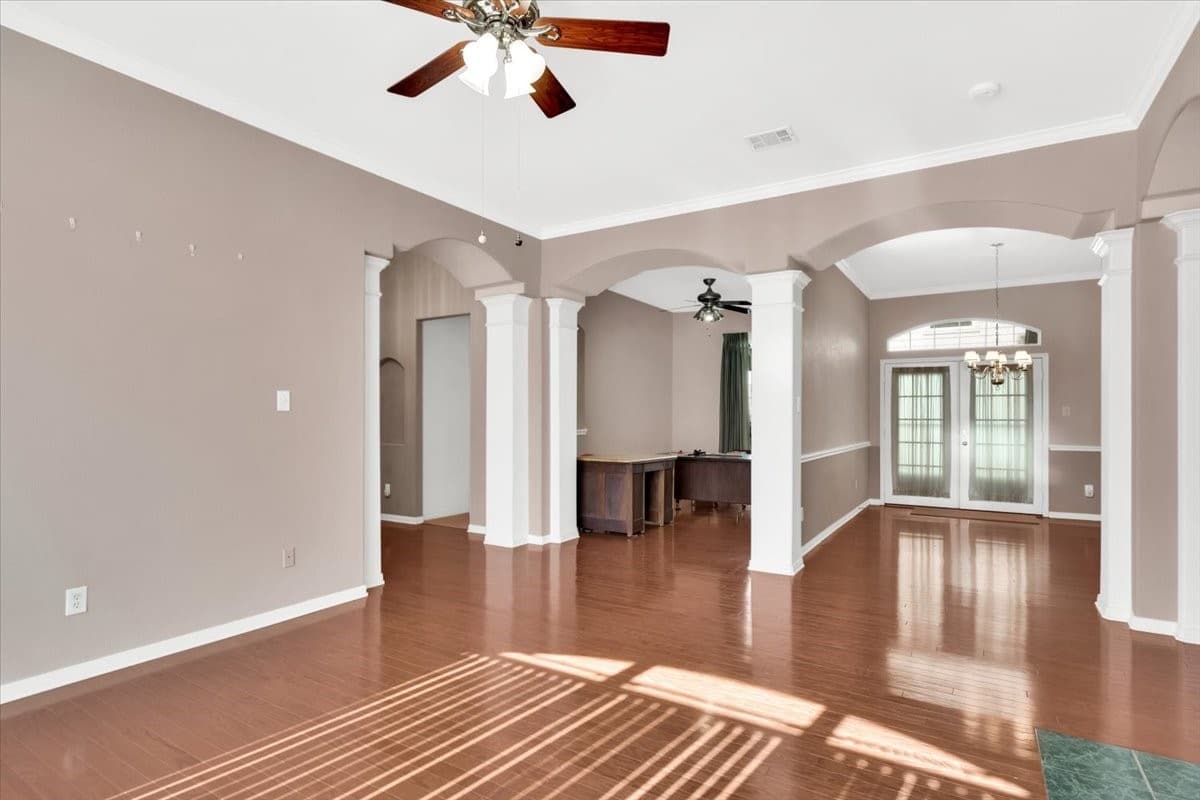 Gallery image 4
