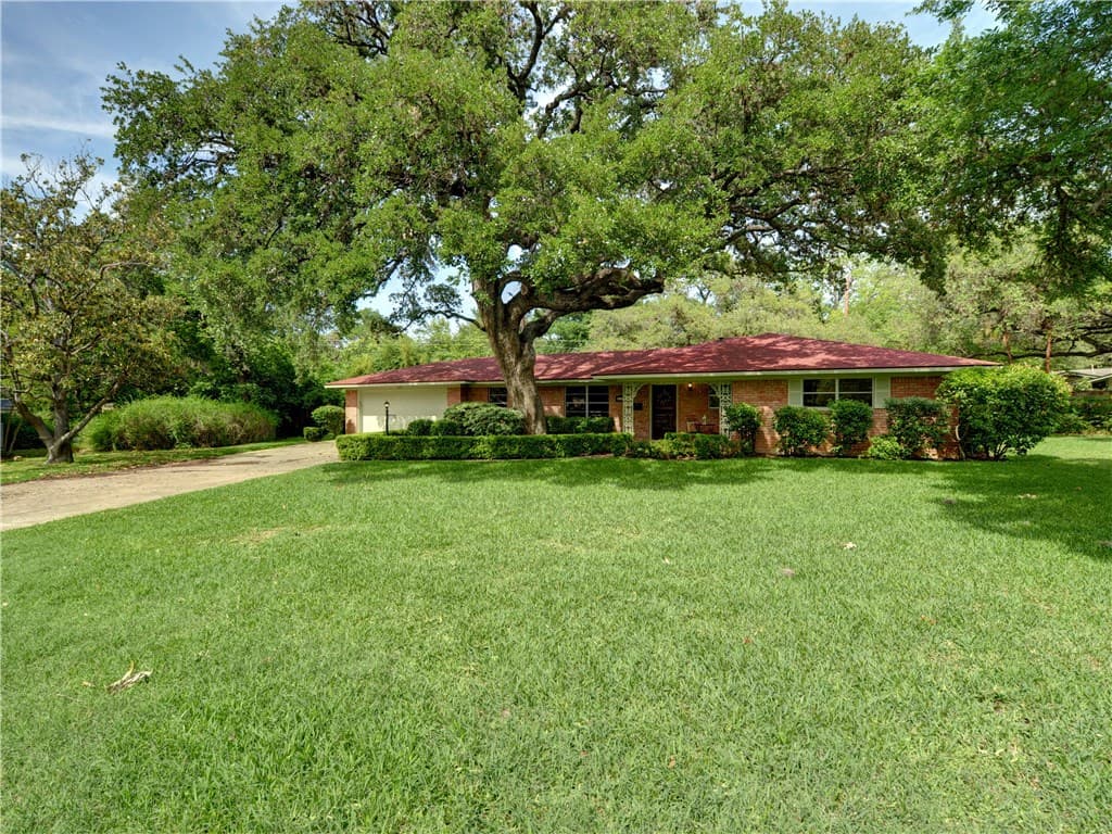 4505 Greenbriar Ct