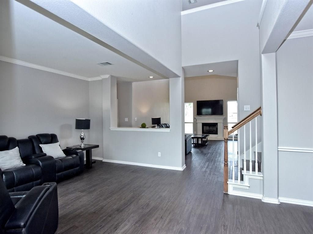 Gallery image 4