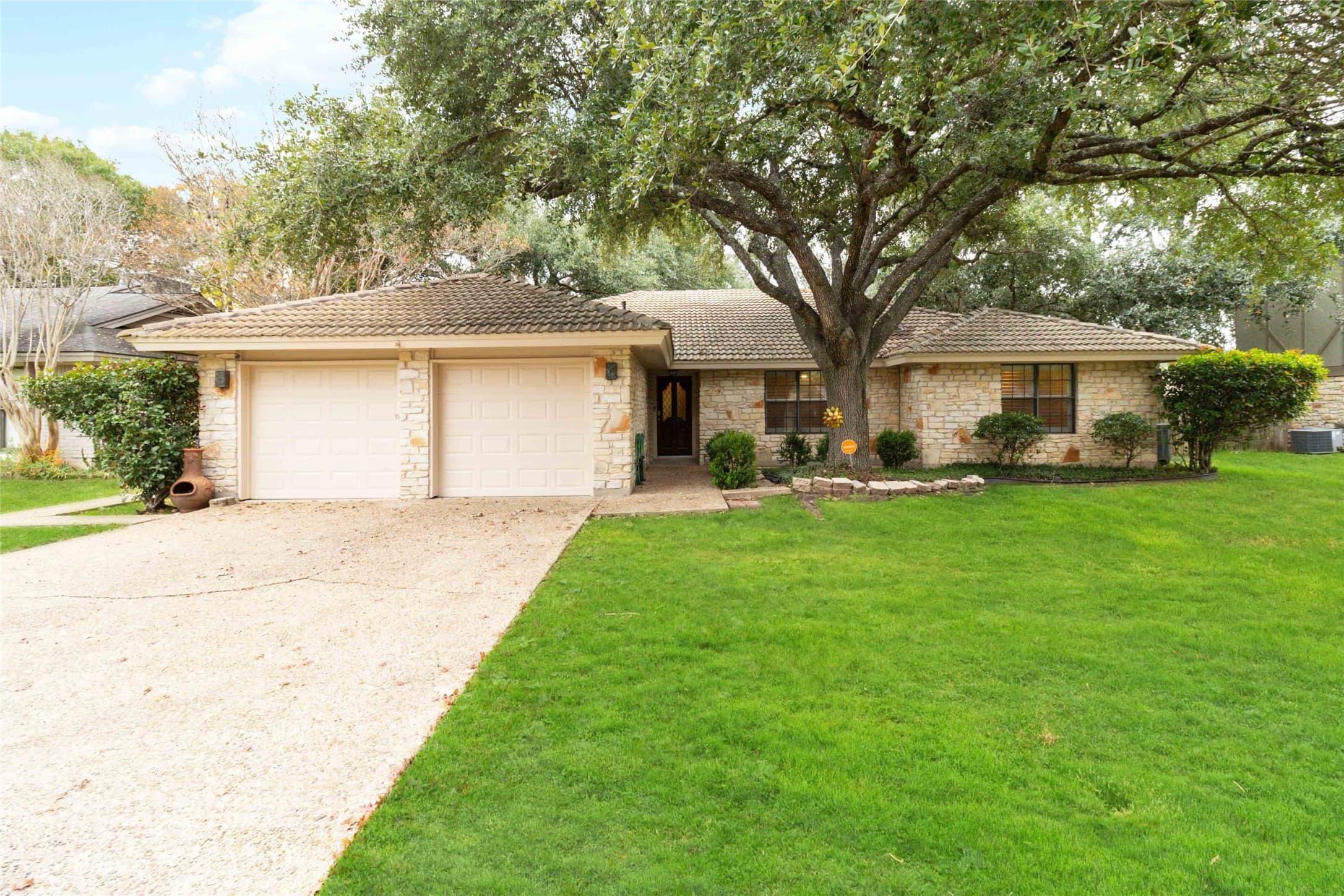 2409 Royal Lytham Dr