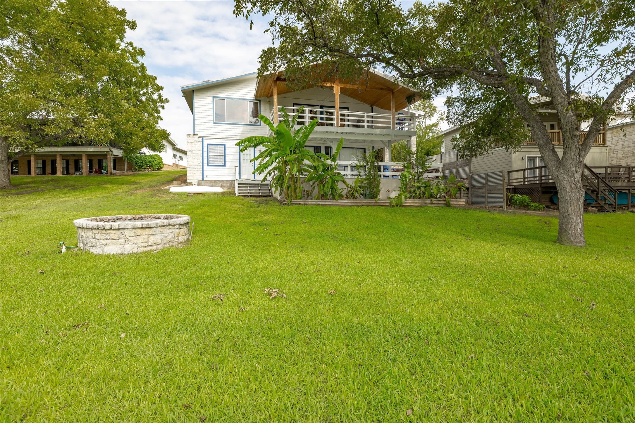 1409 County Road 118b