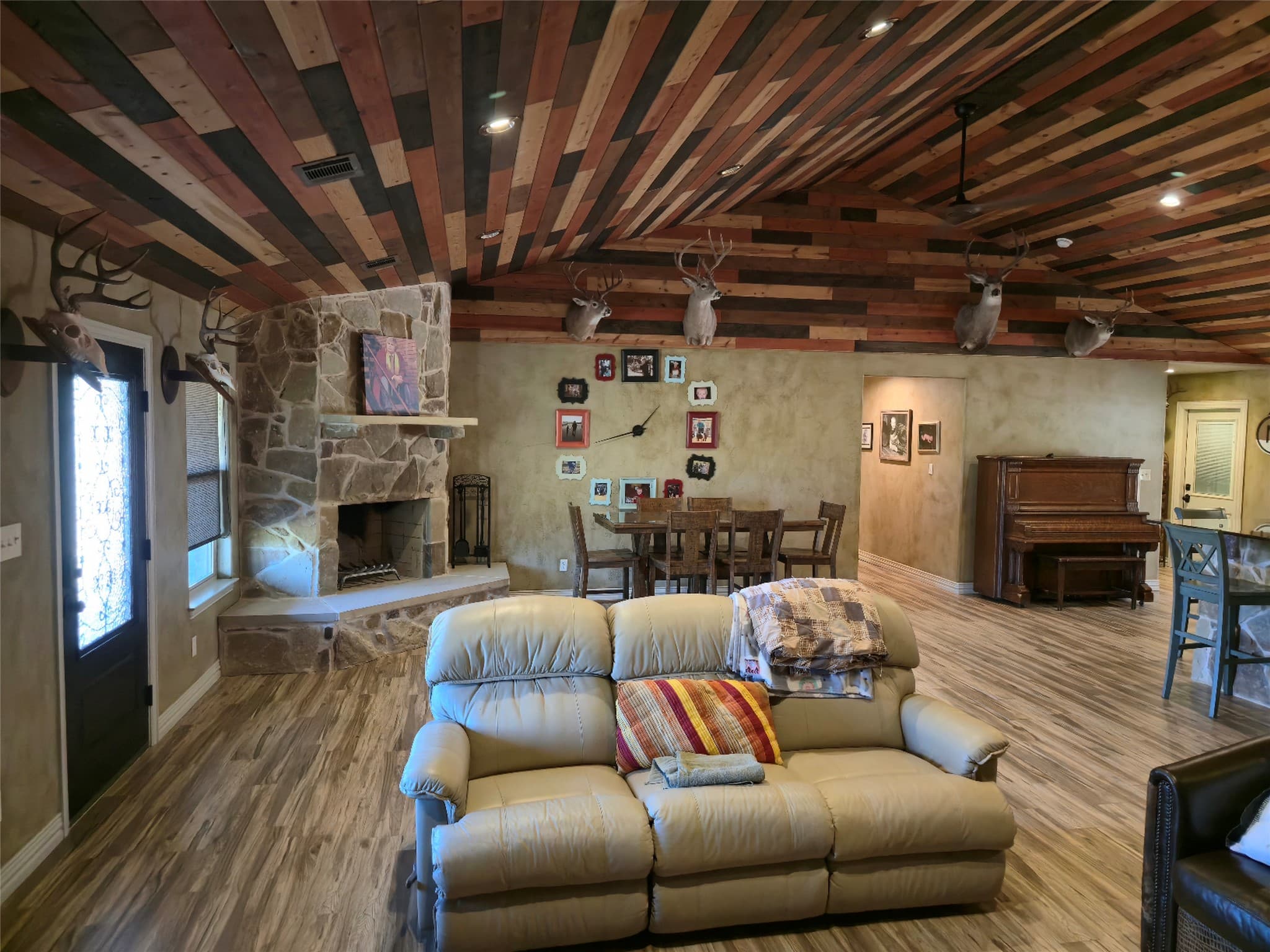 Gallery image 4