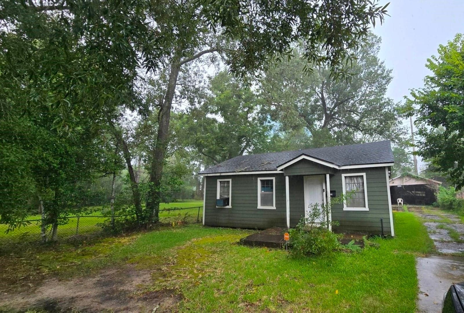 4745 Harding Dr