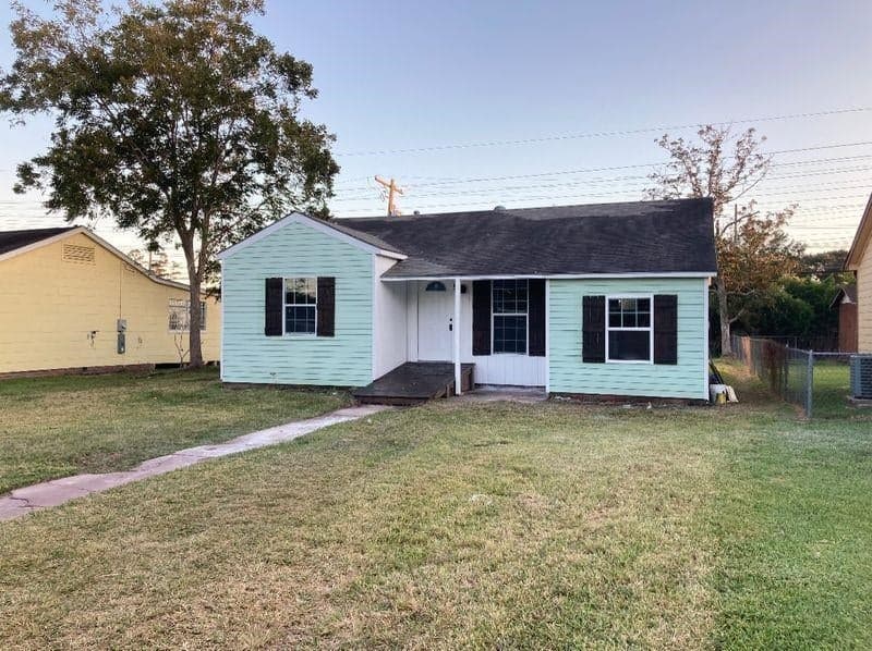 Main property image