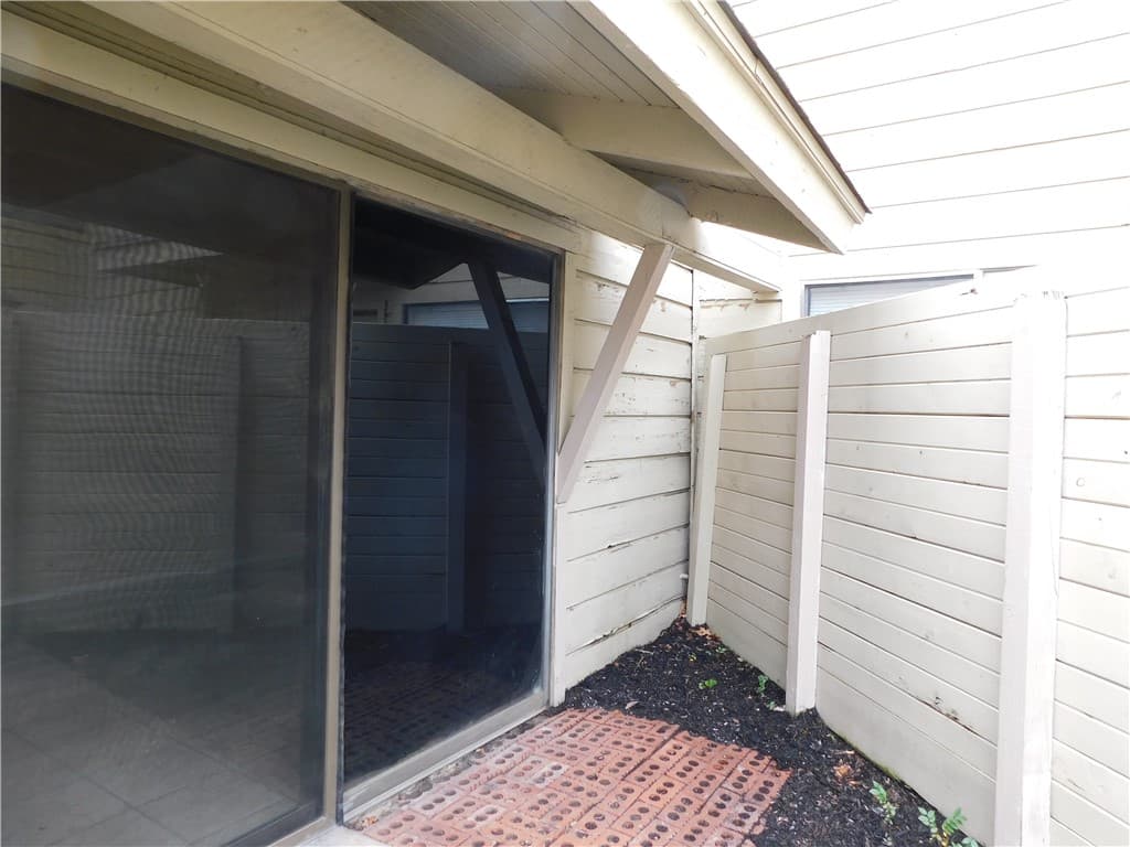 4407 Carter Creek Pkwy Apt 9