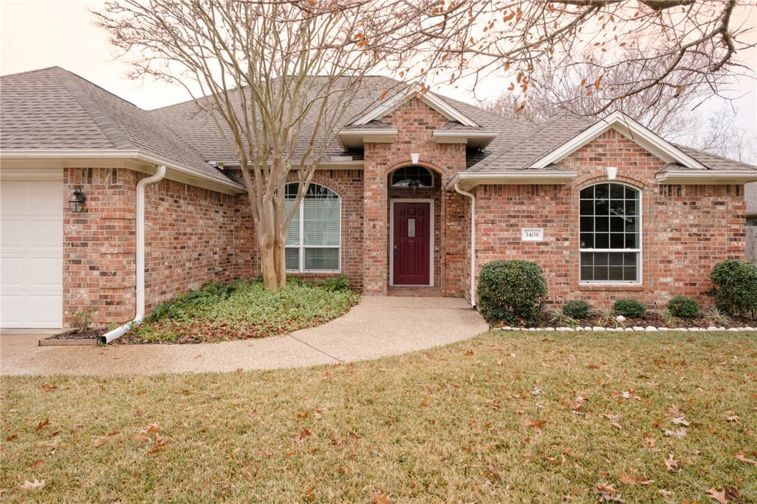 3406 Shire Dr