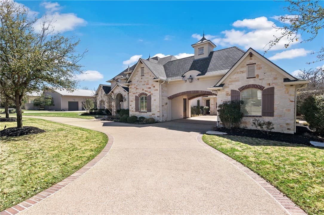 3309 Emory Oak Dr