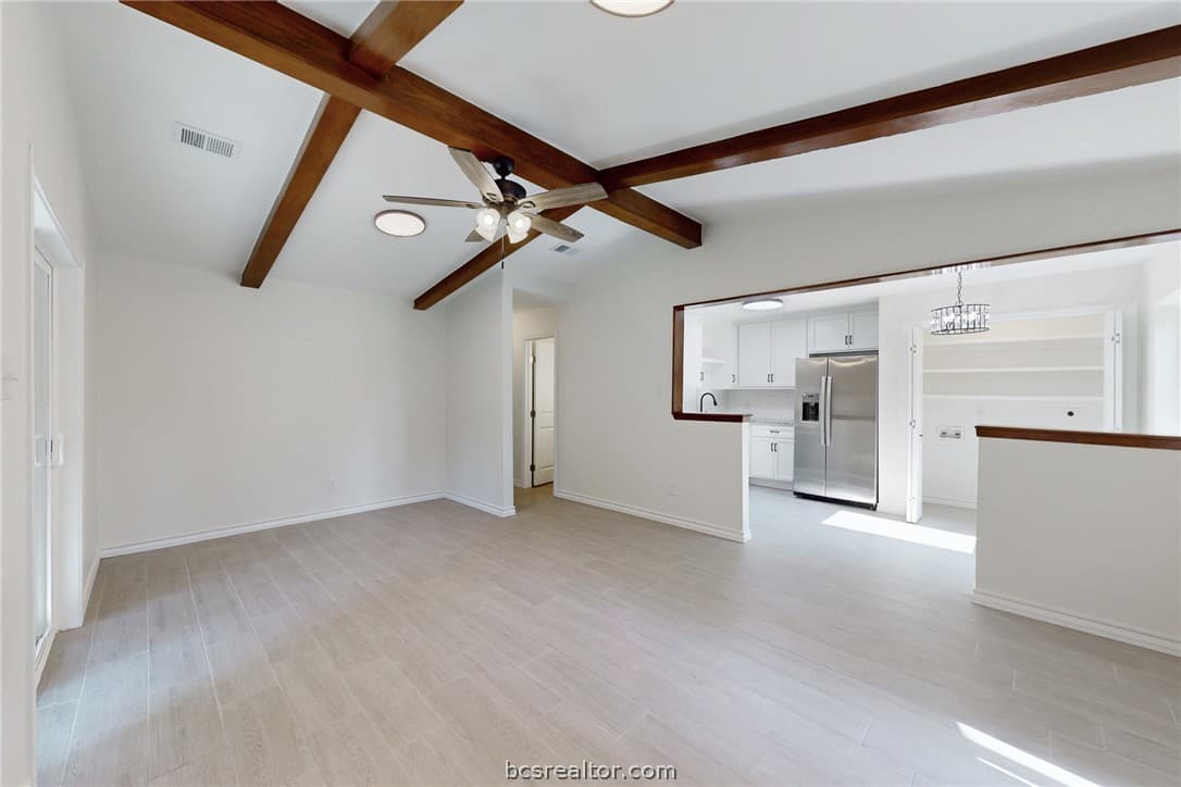 601 San Saba Ct
