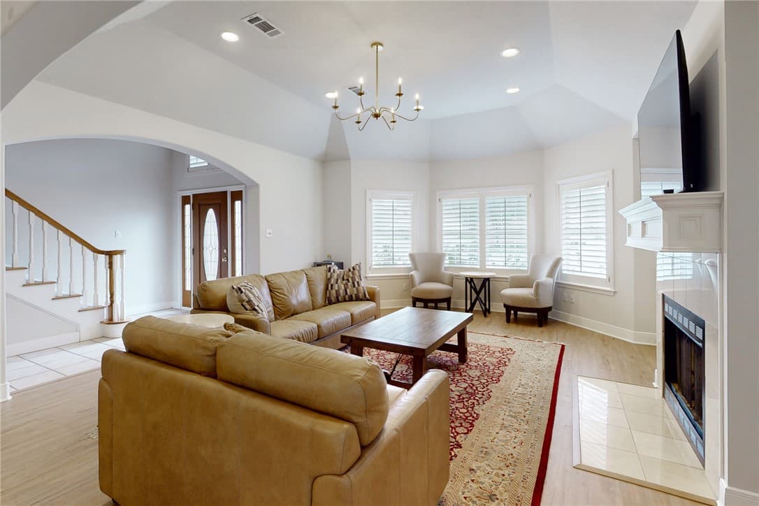 Gallery image 3