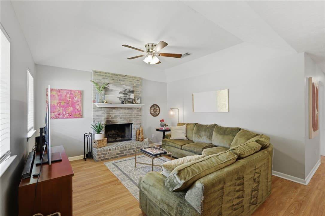 Gallery image 3