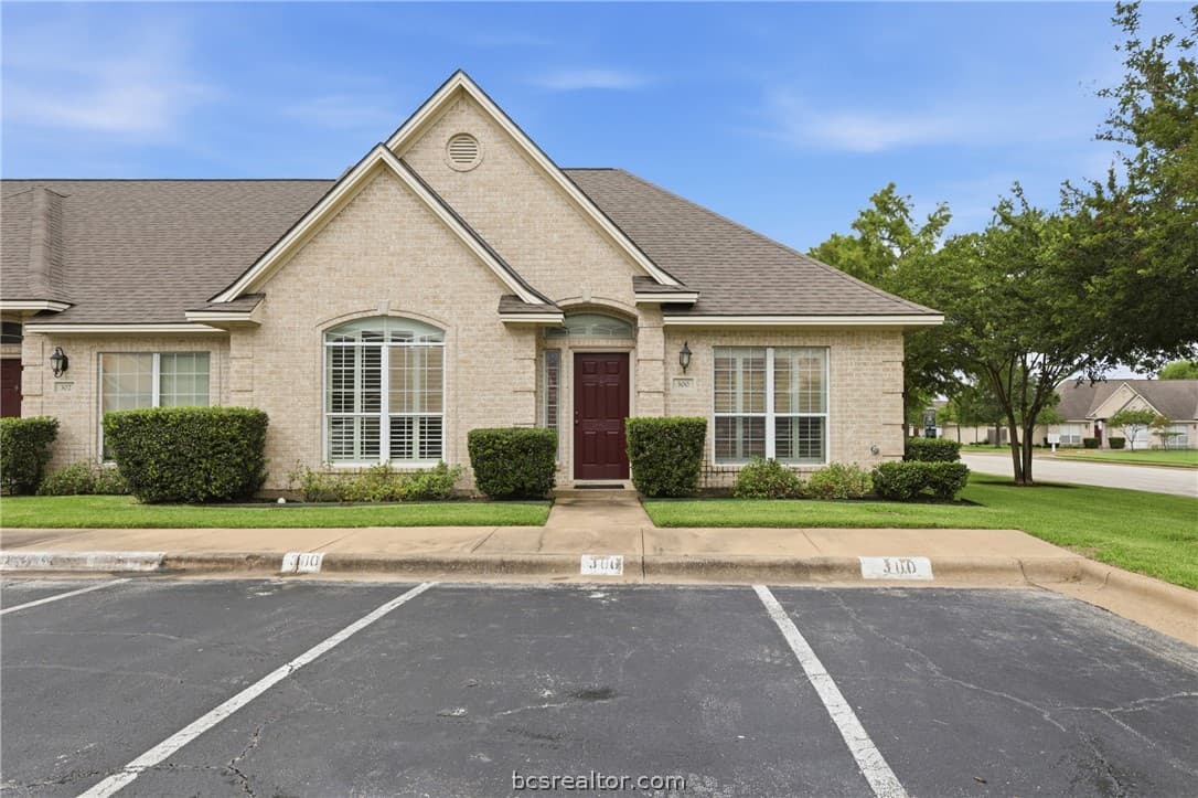 300 Fraternity Row