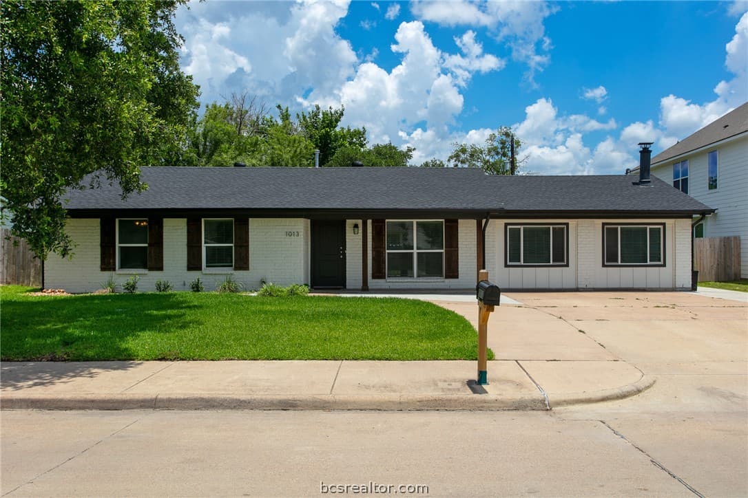 1013 Welsh Ave