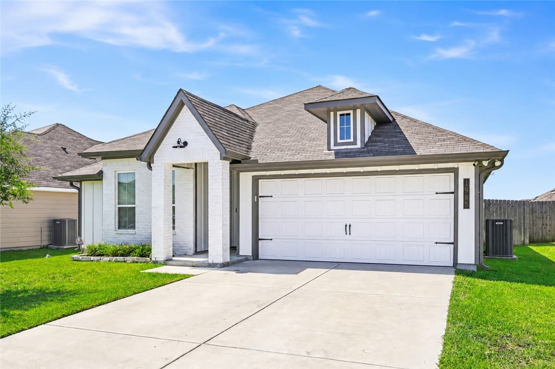 Main property image