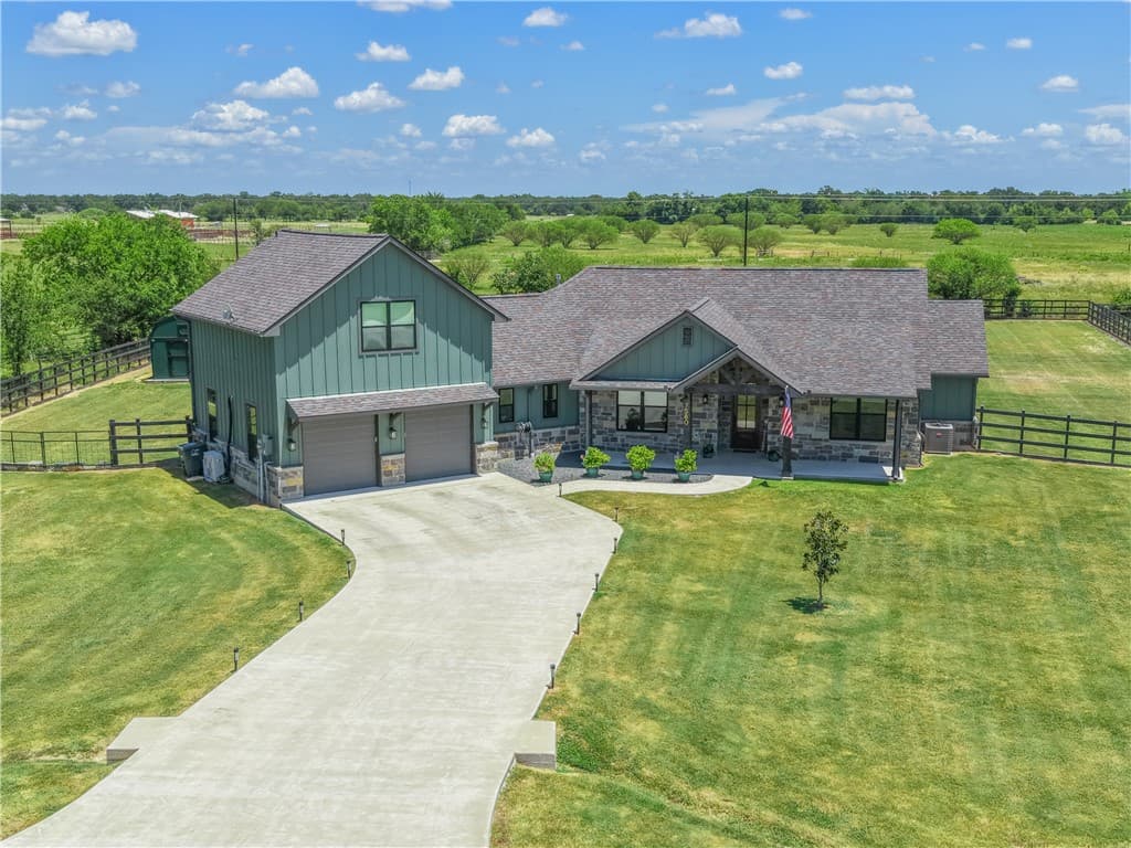 Main property image