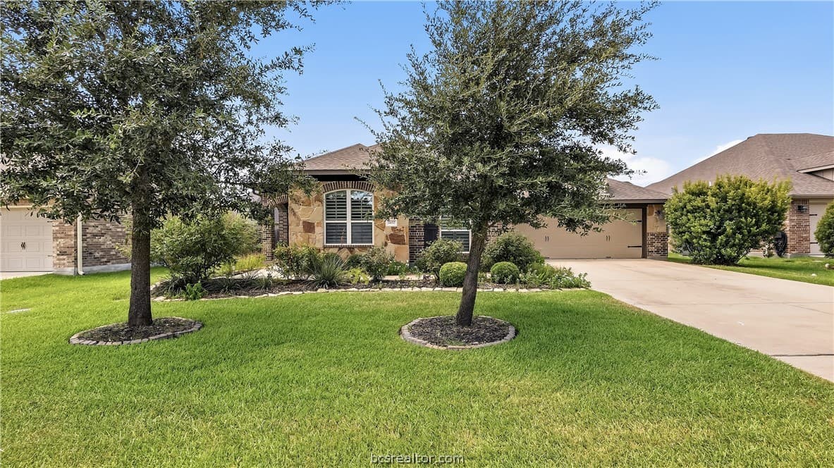 3432 Lockett Hall Cir