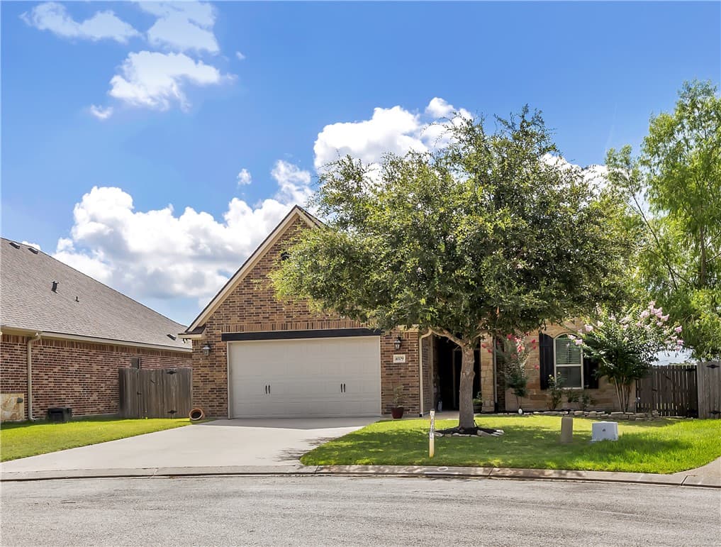 4109 Shady Brook Pass