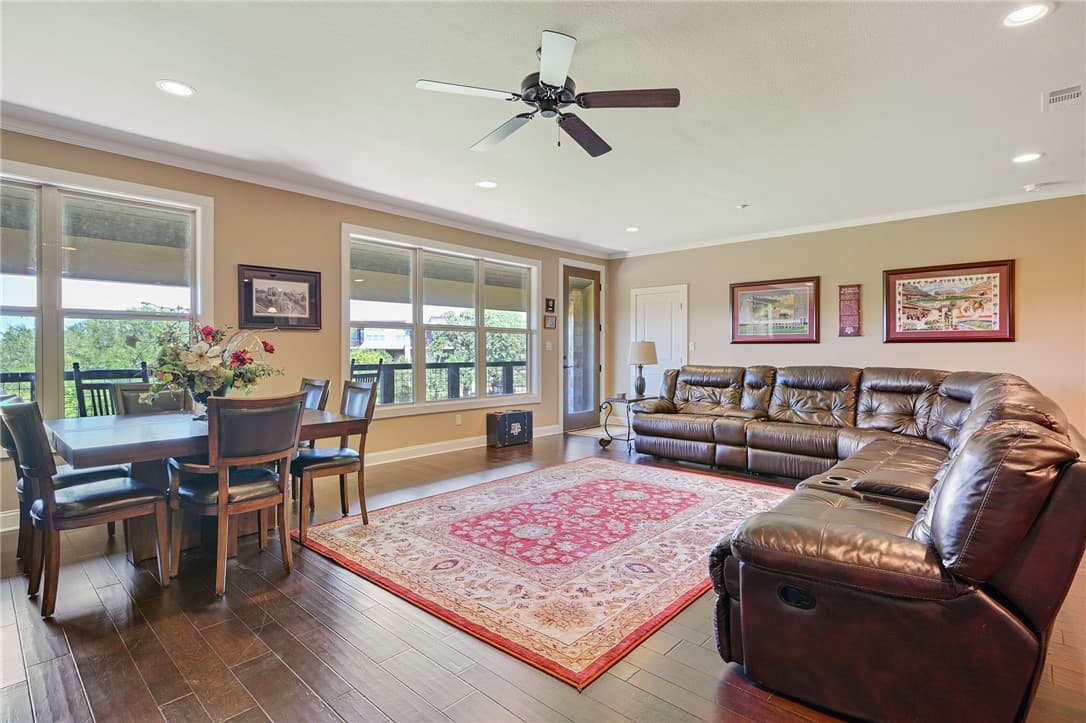 Gallery image 3