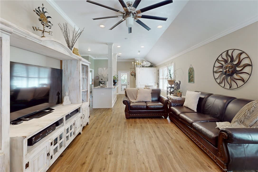 Gallery image 2