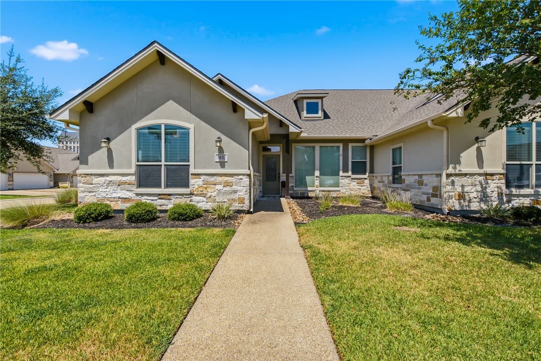 Main property image