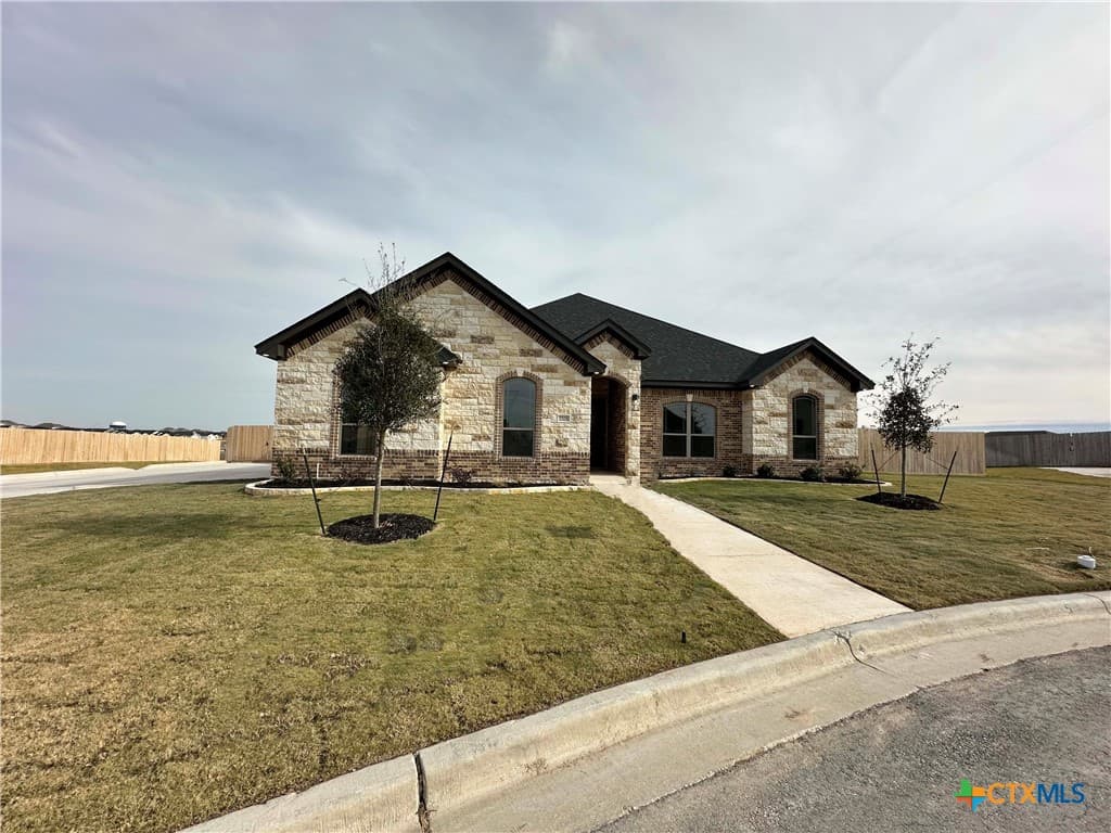 2205 Fieldcress Dr