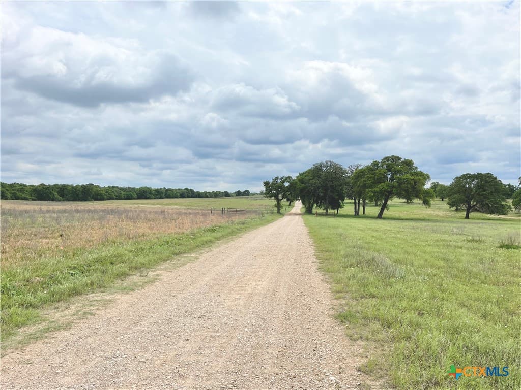380 Pine Ranch Rd