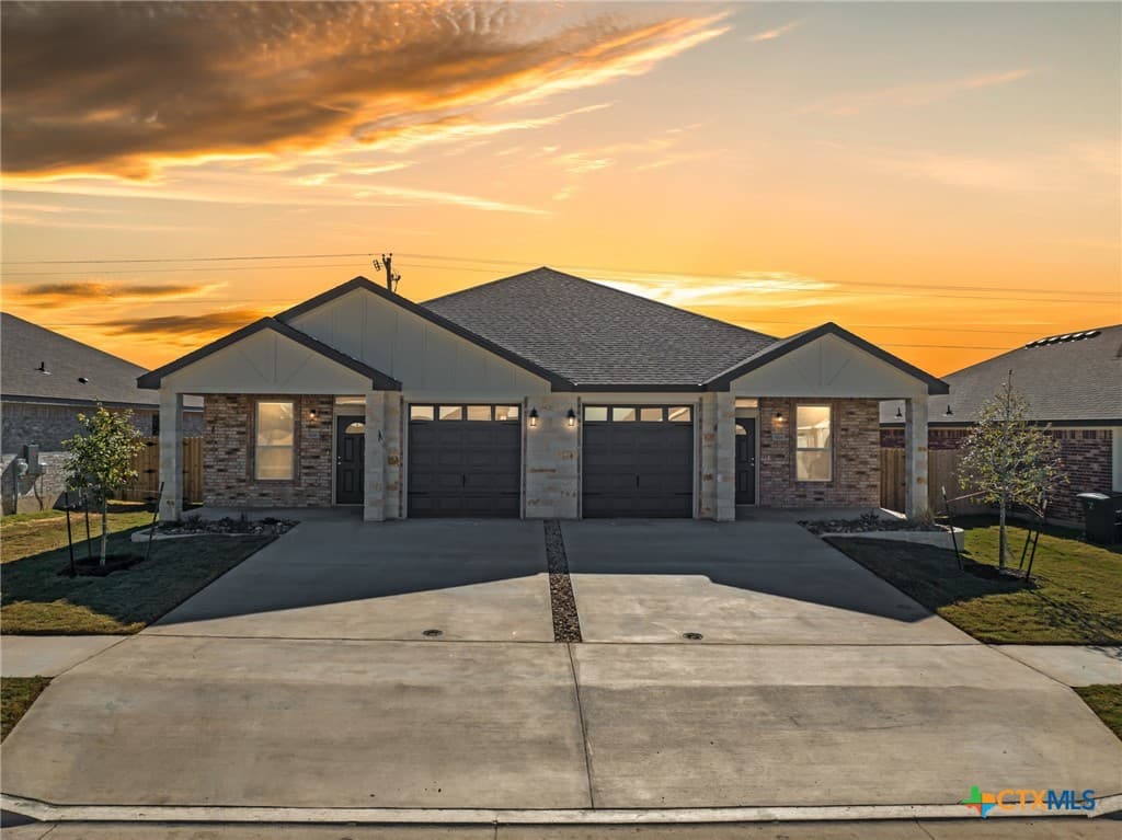5106 Rose Garden Loop