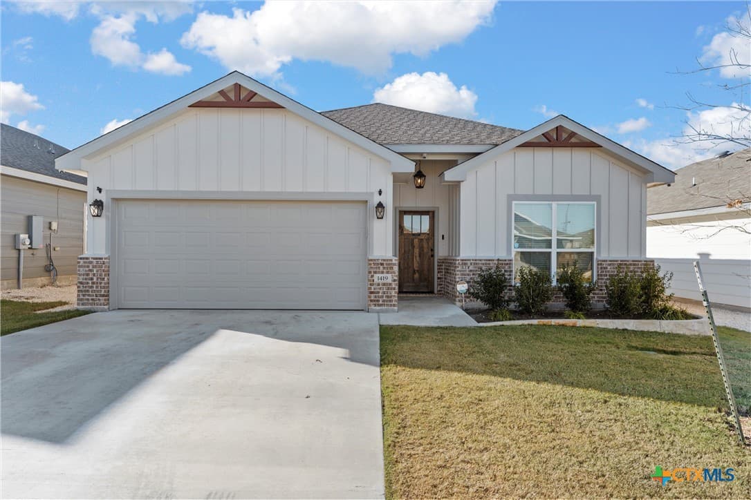 1419 Curlew Ln