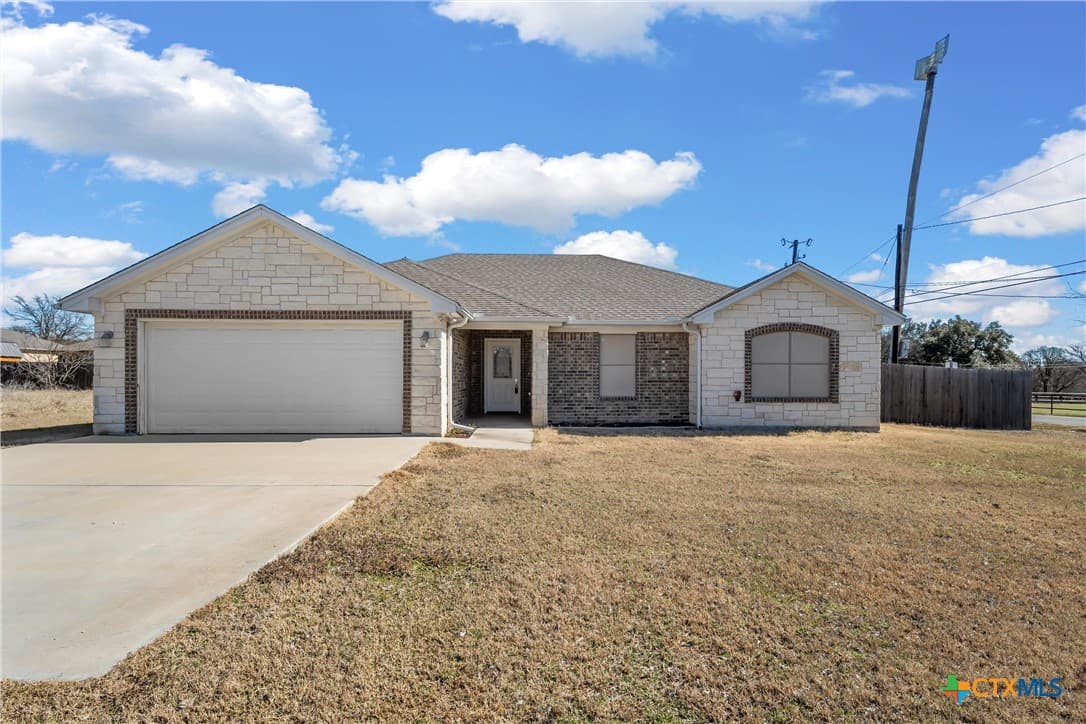 1605 Golf Course Rd