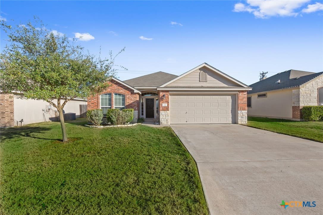 325 Emerald Ridge Dr