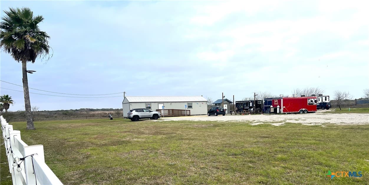 6302 Highway 35 N