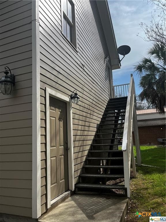 244 Lake Ridge Dr