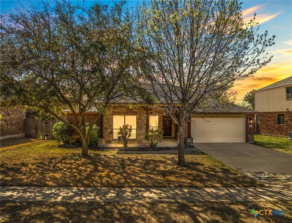 5310 Holly Oak Ln